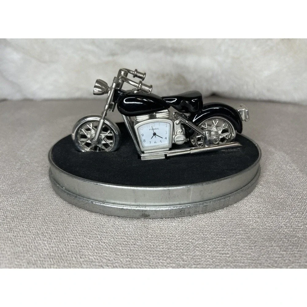 Fossil collectible vintage